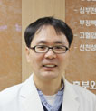 김진배